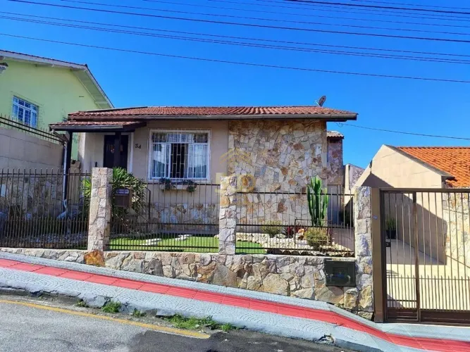 Residencial Casa - Venda - 360,00 (M²) de Área Total - 0,00 (M²) de Área Privativa - 780.