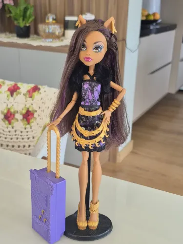 Clawdeen Scaris Monster High