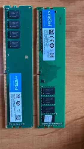 Dois Pentes Memoria Crucial DDR4 8gb 2666MHz