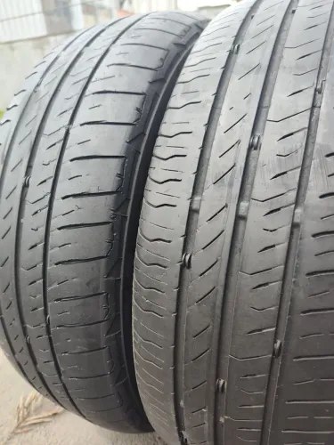 Par de Pneus Continental R14 