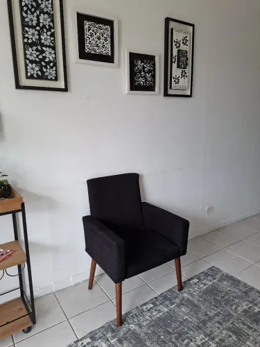 Poltrona de Veludo Preta