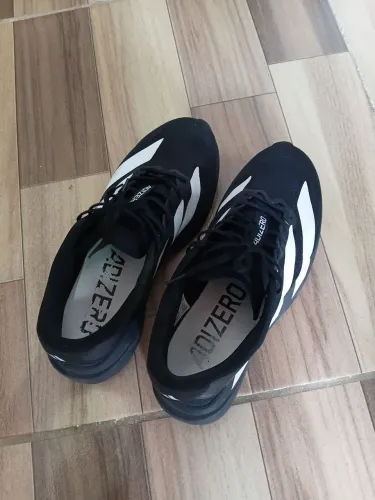 Tenis Adidas Premium Importado numero 43