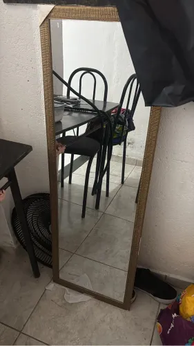 VENDO ESPELHO