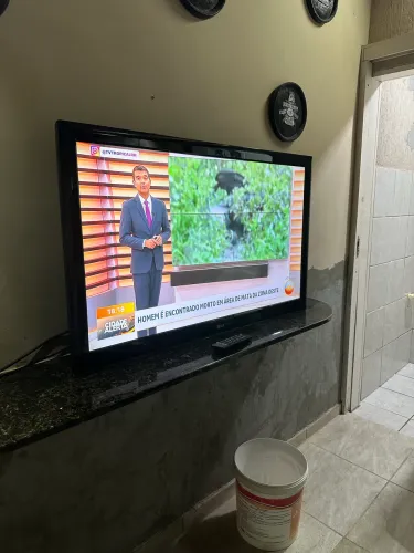 Televisão LG 42 polegadas
