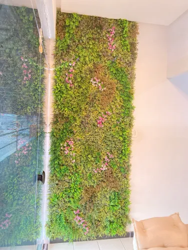 Painel / Jardim Vertical para Sacada e Varanda - Conservado