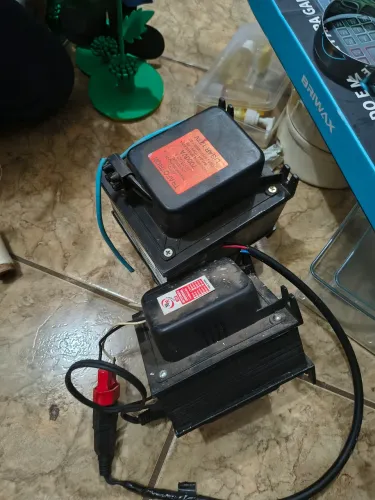 autotransformador (autotrafo) universal de tensão