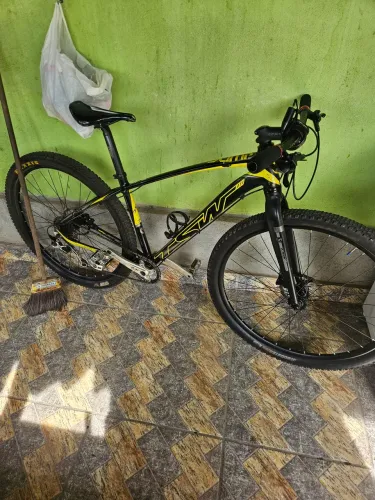 Bicicleta tsw aro 29