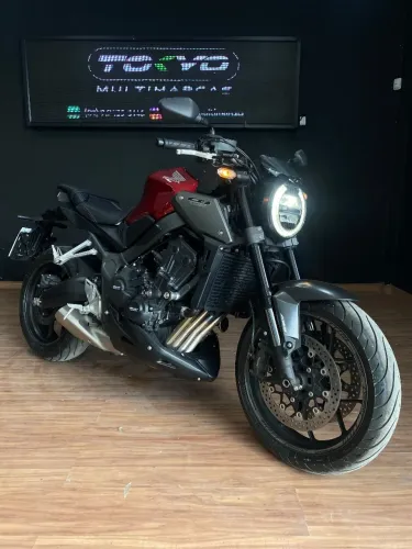 HONDA CB 650R 2024 (IPVA 26 PAGO)