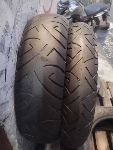 Par de pneu 140/70-17 e 100/80-17 Pirelli sport demon