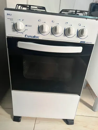 Vende-se fogão 4 bocas