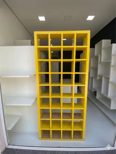 MÓVEIS PARA LOJA / VITRINE 