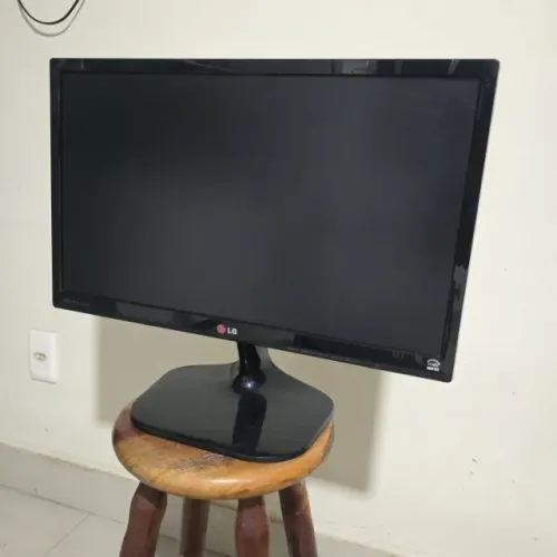 Monitor LG 22" - Bom estado