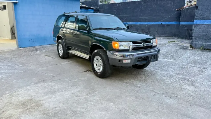 Toyota Hilux SW4 4X4 3.0 8V TB Diesel 2000