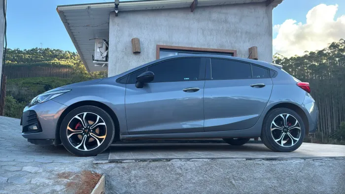 Chevrolet Cruze Sport RS 1.4 16V TB Flex 5P Aut. 2023