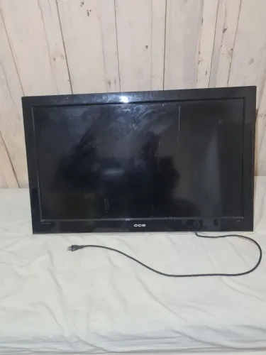TV CCE 42 LCD