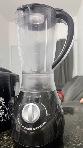 LIQUIDIFICADOR MONDIAL (5? Meses de uso)
