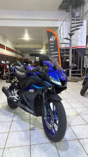 Yzf r15 abs