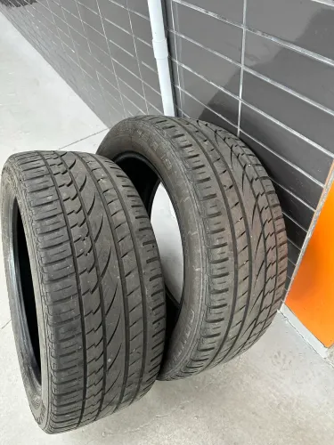 02 Pneus Continental CrossContact UHP 255/45 R19 - Aproximadamente 50% de vida útil