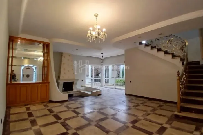 Sobrado para Alugar , 367m² - Jardim São Caetano - São Caetano do Sul - SP