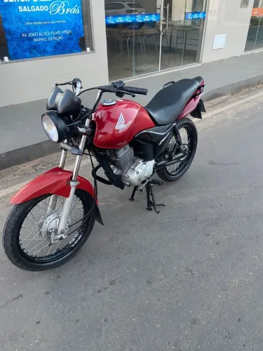 Vende.se fan 150 ano 2010 toda Impecável dois pneus novo relação nova motor filé 