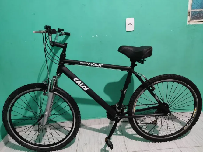 Bicicleta em Alumínio (aro 26)
