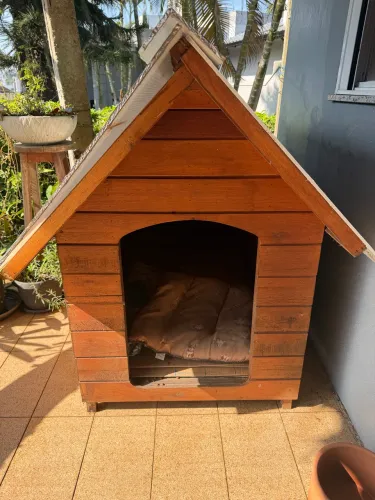 Casinha de cachorro grande
