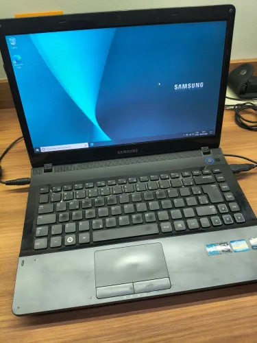 Notebook Samsung Core I3 2310M