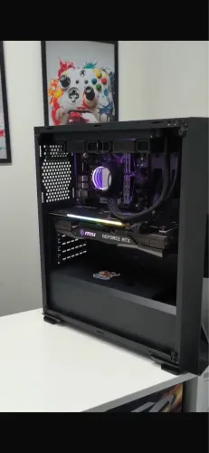 COMPUTADOR/PC GAMER C MONITOR 144hz