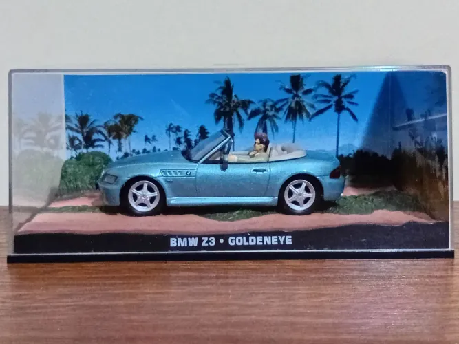 Miniatura Oficial Carro James Bond BMW Z3 007 Contra GoldenEye Panini GE Fabbri