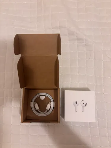 AirPods 4 Branco Sem Cancelamento de Ruído 