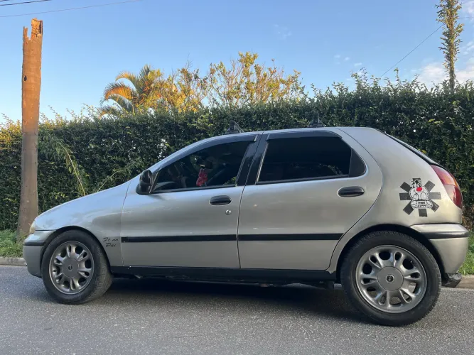 Fiat Palio EL 1.5 MPI 2P E 4P (álcool) 1997