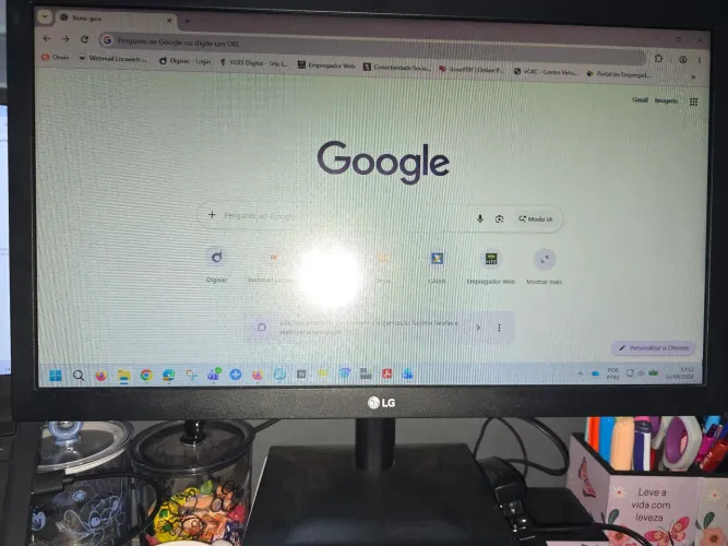 Monitor LG 18.5"