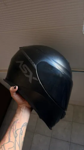 CAPACETE ASX
