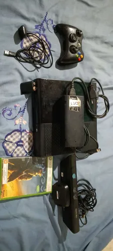 Xbox 360 completo troco por iPhone