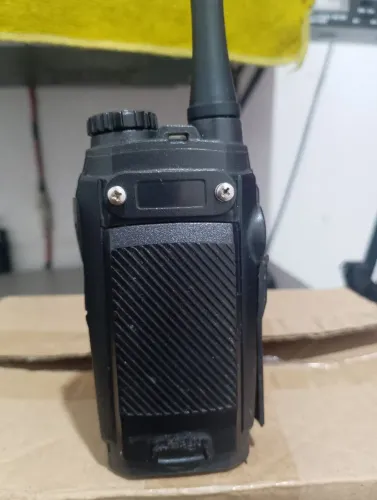 Rádio Ht hytera hyt tc320 uhf funcionando ou retirada de peças