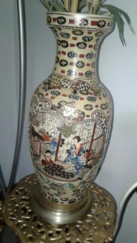 Vaso de porcelana oriental