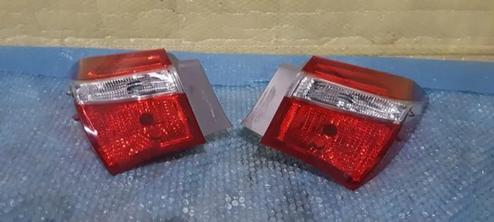 Par Lanterna Corolla 2017 a 2019 Original