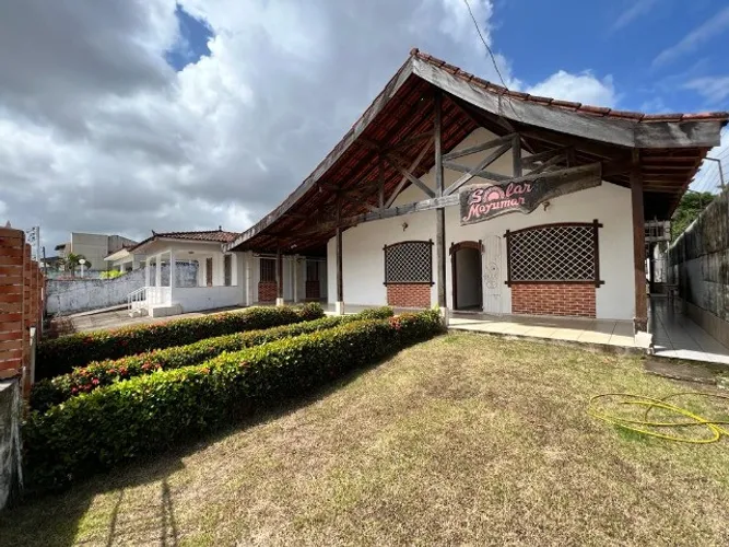 Casa, 1.500m², 7/4, 10vgs, Piscina em salinas.
