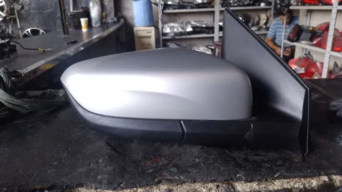 Retrovisor elétrico Onix plus 