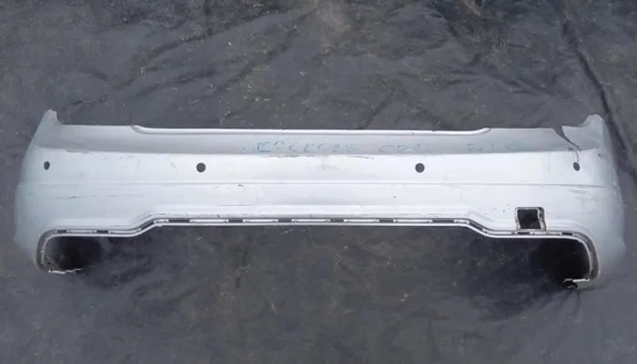  Parachoque Traseiro Mercedes-Benz C250 2012/2014 c/ detalhe