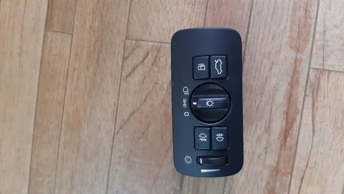 Chave De Luz Milha Volvo Xc60 