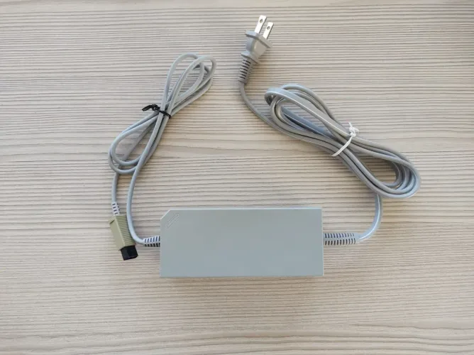 Fonte Nintendo Wii original - 110v 