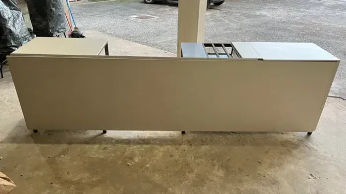 Balcão de MDF e Metalon, seminovo