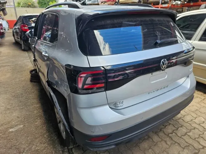 Peças usadas Volkswagen T-Cross 1.0 12v 3cl TSI 2023 flex 128cv câmbio automático