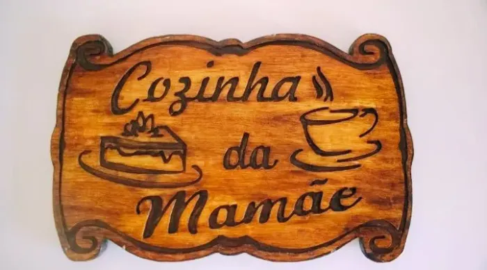 Placa de madeira 'Cozinha da Mamãe' - Decoração charmosa!