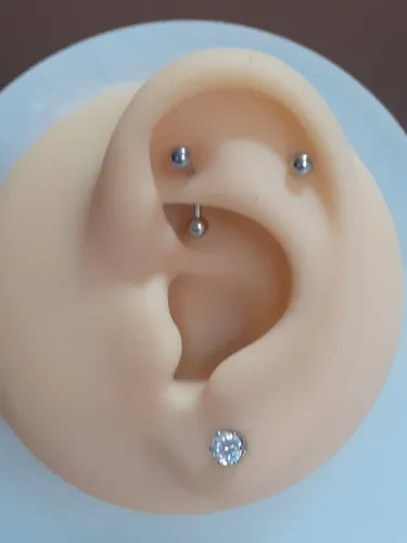 Piercing em Aço cirúrgico