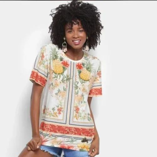 Blusa Farm de manga curta floral