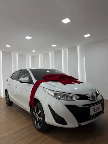 Toyota Yaris Live 1.3 Flex 16V 5P AUT 2021