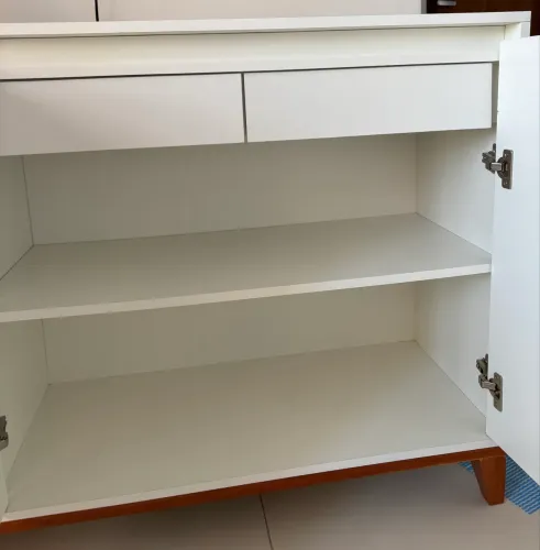 Vendo móvel Buffet todo em MDF