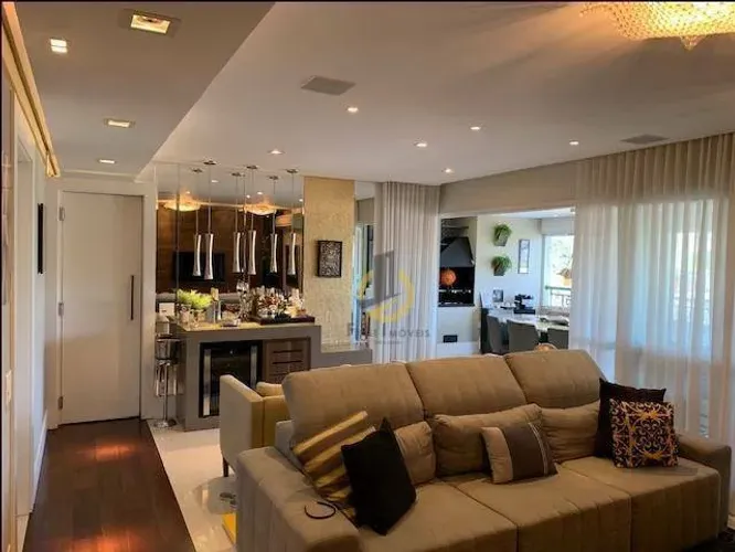 Apartamento à venda no Condomínio Família Ipiranga - 140m² - 3 suítes (1 master) - varanda